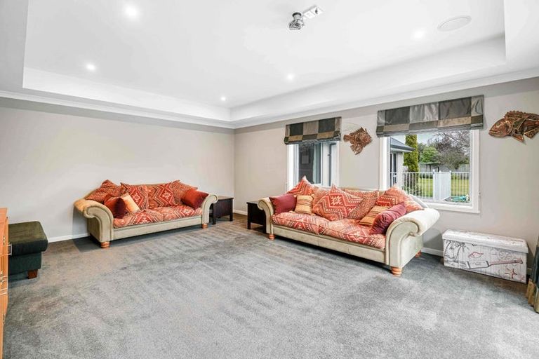 Photo of property in 12 Heaphy Court, Rolleston, 7614
