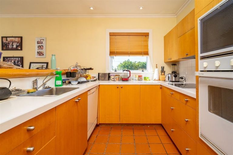 Photo of property in 18 Fifield Street, Roslyn, Dunedin, 9010