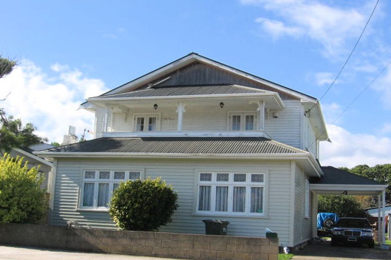 Photo of property in 84 William Street, Petone, Lower Hutt, 5012