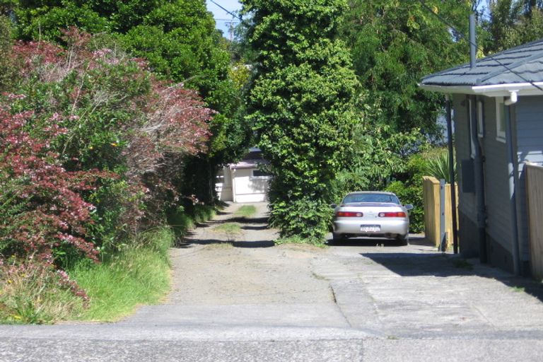 Photo of property in 1/8 Lauris Place, Birkdale, Auckland, 0626