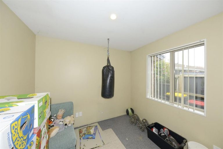 Photo of property in 21f Connal Street, Woolston, Christchurch, 8023