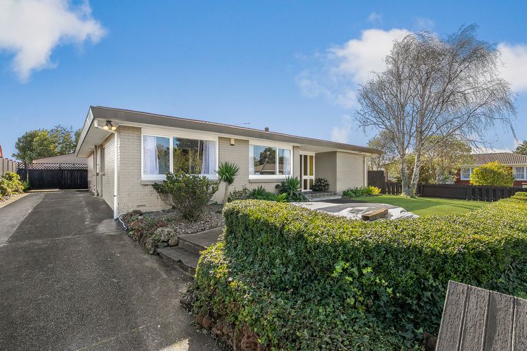 Photo of property in 17 Joyce Street, Pahurehure, Papakura, 2113