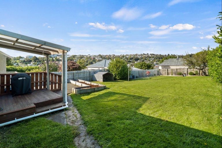Photo of property in 17 Beresford Street, Kaikorai, Dunedin, 9010