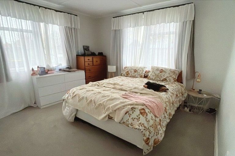 Photo of property in 72a Campbell Street, Leamington, Cambridge, 3432