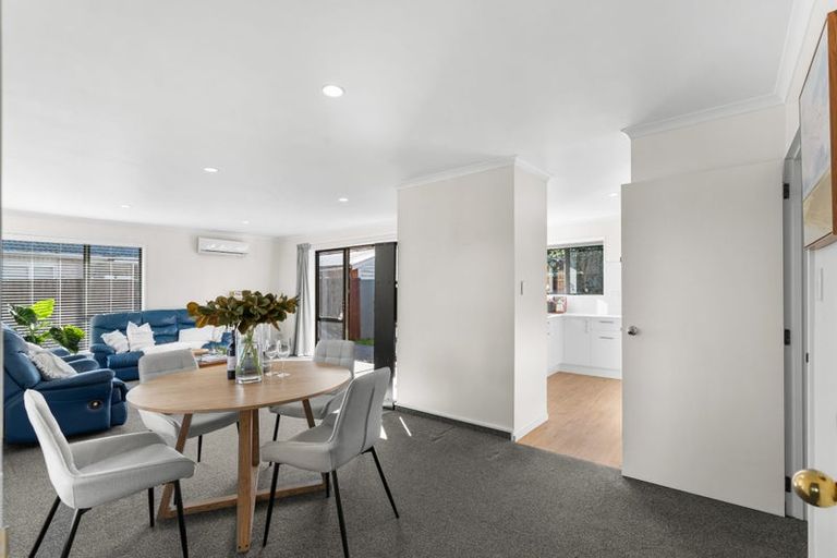 Photo of property in 1/32 Montclare Avenue, Avonhead, Christchurch, 8042