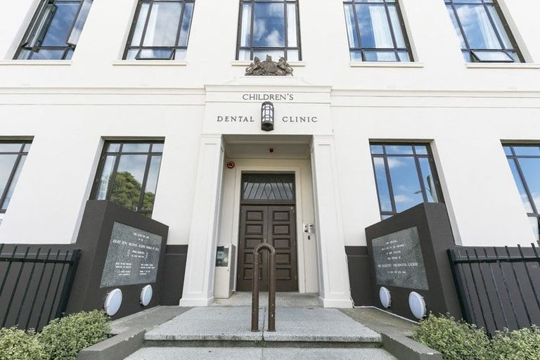 Photo of property in Augusta Apartments, 30/254 Willis Street, Te Aro, Wellington, 6011