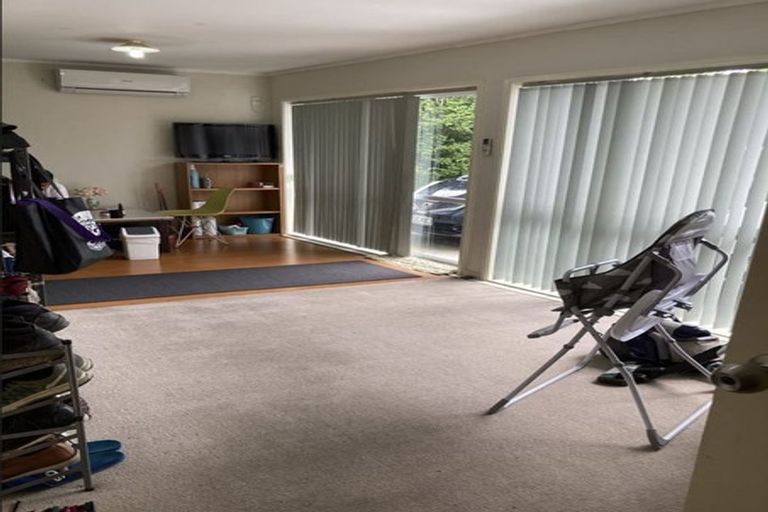 Photo of property in 55a Archibald Road, Kelston, Auckland, 0602