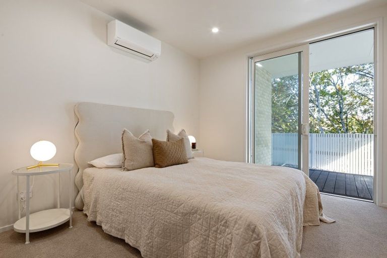 Photo of property in 2/2 Woodstock Road, Fairfield, Hamilton, 3214