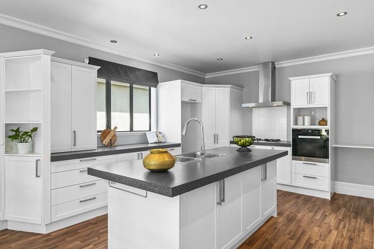 Photo of property in 173 Bay View Road, South Dunedin, Dunedin, 9012