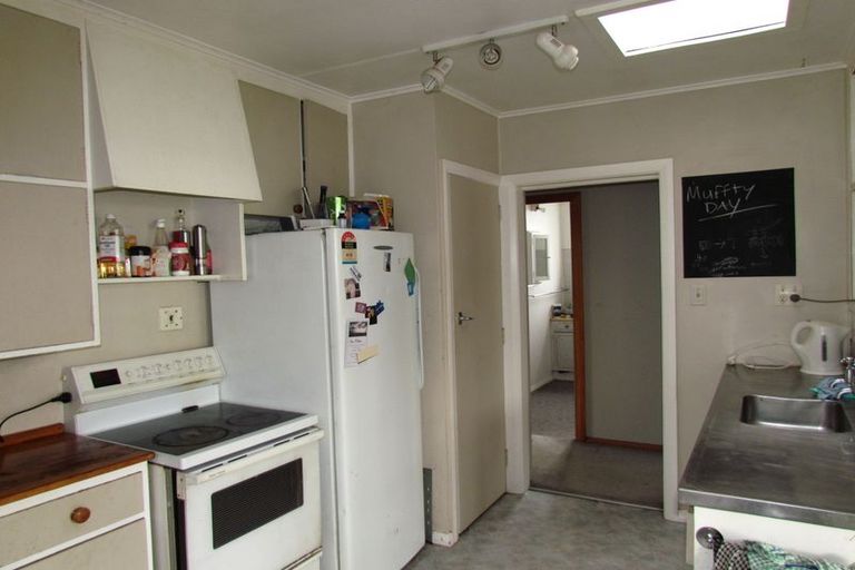 Photo of property in 21 Coddington Crescent, Masterton, 5810