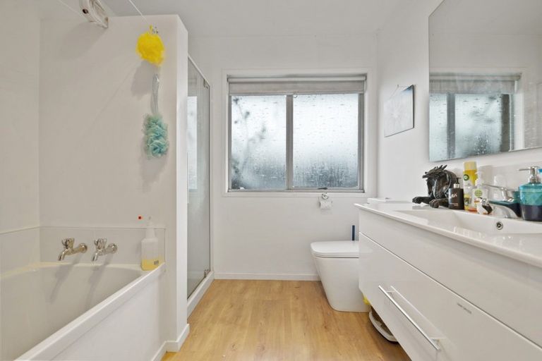 Photo of property in 17a Lisa Crescent, Mangakakahi, Rotorua, 3015