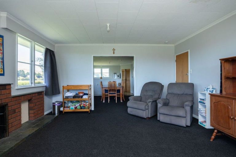 Photo of property in 423 Oringi Road, Dannevirke, 4972