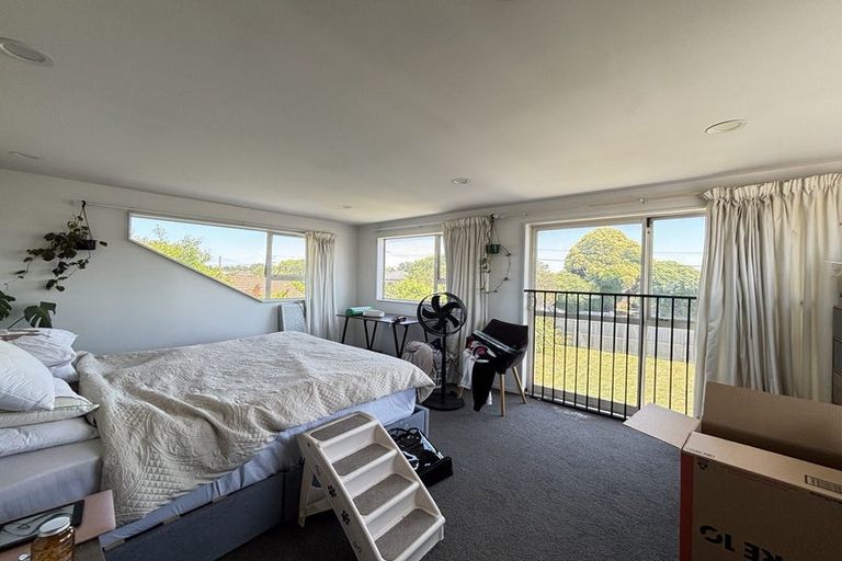 Photo of property in 1/125 Springs Road, Hornby, Christchurch, 8042