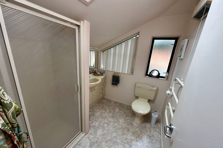 Photo of property in 7c Arkles Strand, Arkles Bay, Whangaparaoa, 0932