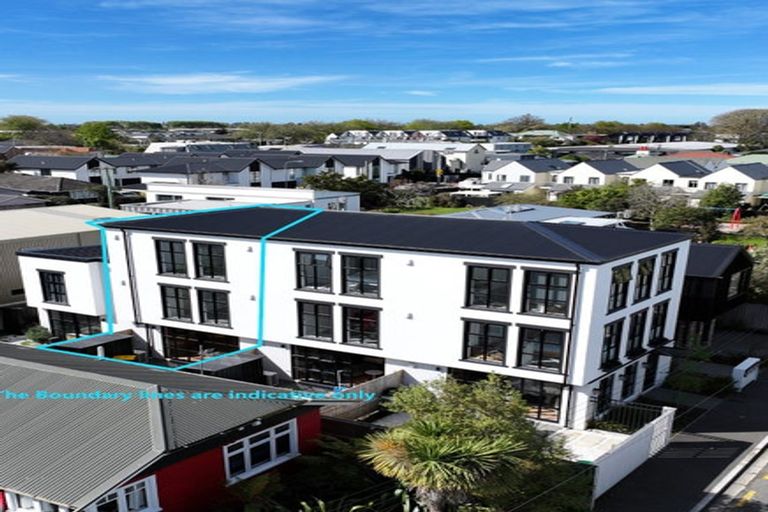 Photo of property in 3/13 Moa Place, Christchurch Central, Christchurch, 8013