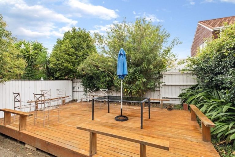 Photo of property in 3/17 Dominion Street, Takapuna, Auckland, 0622