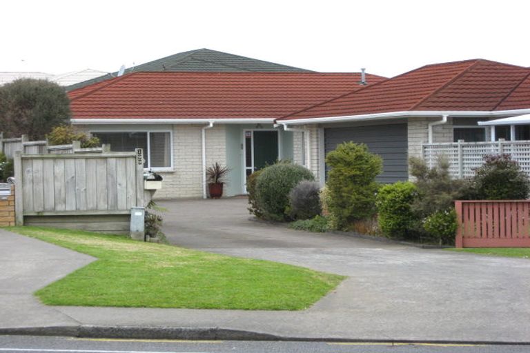 Photo of property in 2/199 Mangorei Road, Merrilands, New Plymouth, 4312