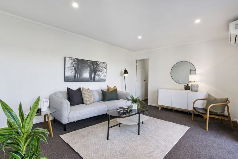 Photo of property in 27 Ferry Parade, Herald Island, Auckland, 0618