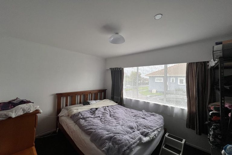 Photo of property in 50c Braid Road, St Andrews, Hamilton, 3200