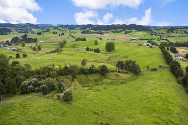 Photo of property in 60 Corbett Road, Whakapara, Hikurangi, 0182