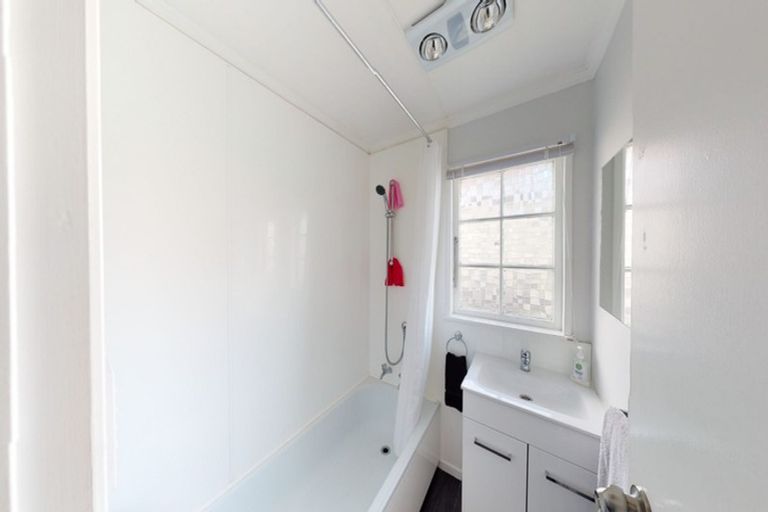 Photo of property in 35c Gonville Avenue, Gonville, Whanganui, 4501