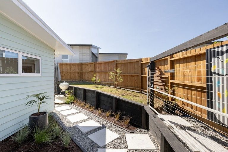 Photo of property in 32a Ohuirehe Road, Coastlands, Whakatane, 3120