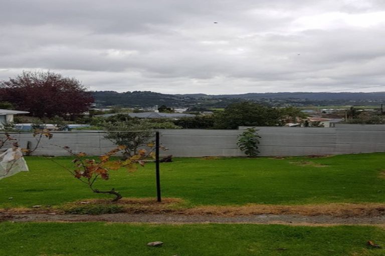 Photo of property in 6 Hilltop Avenue, Morningside, Whangarei, 0110