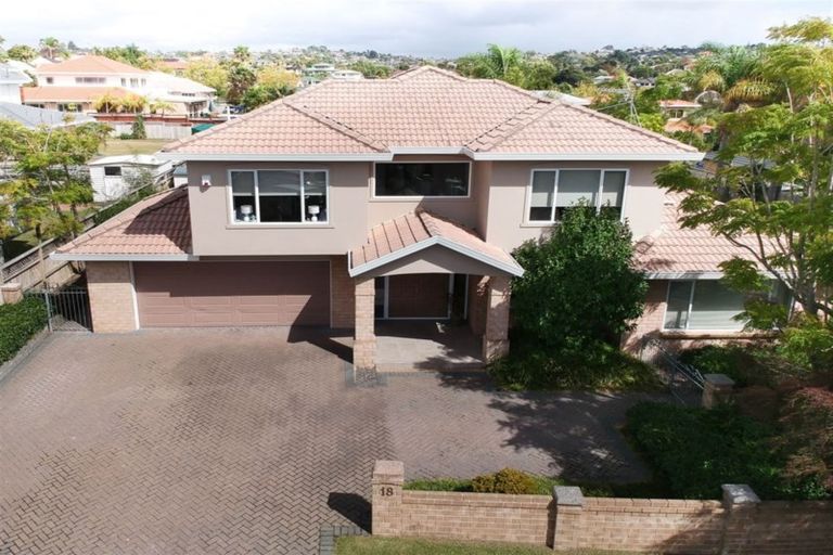Photo of property in 18 Seacrest Drive, West Harbour, Auckland, 0618