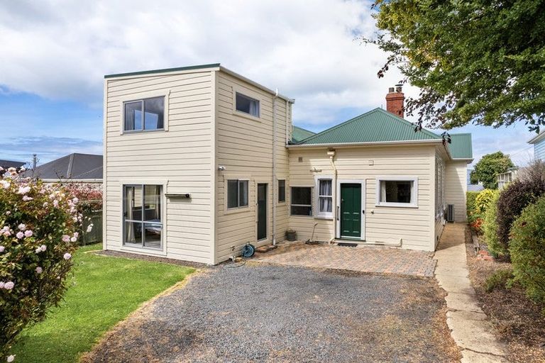 Photo of property in 11 Kilgour Street, Roslyn, Dunedin, 9010