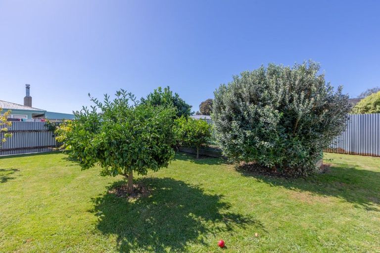 Photo of property in 3 Shortland Street, Tamatea, Napier, 4112