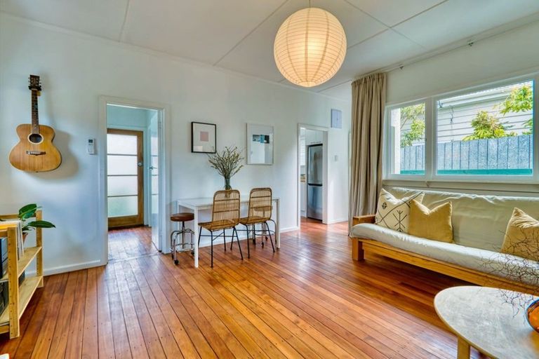 Photo of property in 815 Dufferin Street, Akina, Hastings, 4122