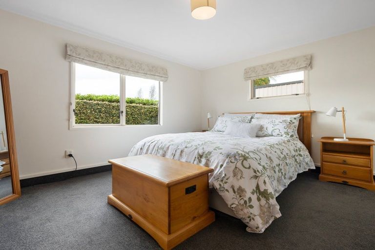 Photo of property in 14a Taylor Terrace, St Andrews, Hamilton, 3200