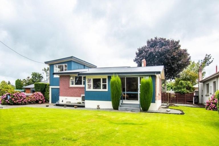 Photo of property in 326 Great North Road, Winton, 9720