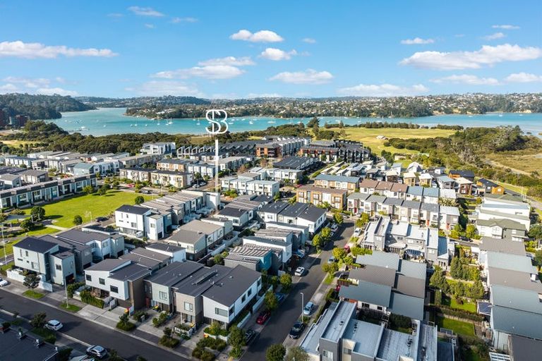 Photo of property in 26 Mollusc Road, Hobsonville, Auckland, 0616