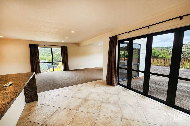 Photo of property in 2/221 Manuka Road, Bayview, Auckland, 0629