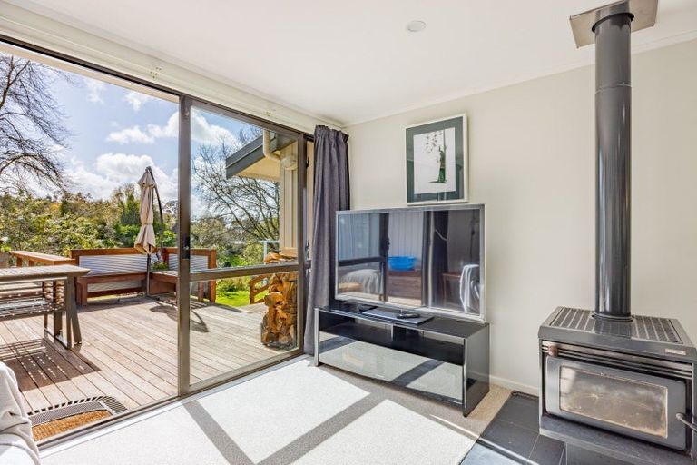 Photo of property in 21 Abbotsford Road, Waipawa, 4210