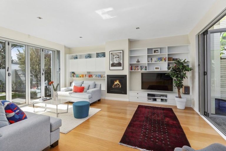 Photo of property in 3 Steeple Lane, Seatoun, Wellington, 6022