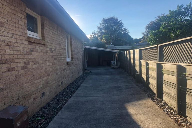 Photo of property in 21 Panair Crescent, Hillcrest, Hamilton, 3216