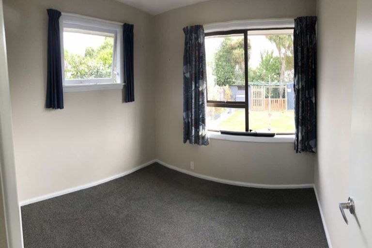 Photo of property in 8 Keighleys Road, Bromley, Christchurch, 8062