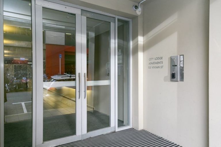 Photo of property in City Lodge, 104/115 Vivian Street, Te Aro, Wellington, 6011