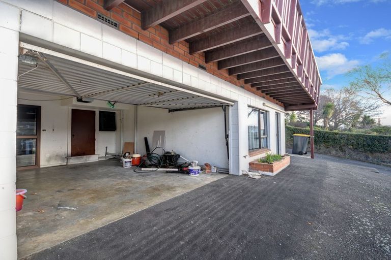 Photo of property in 124 Main Road South, Green Island, Dunedin, 9018