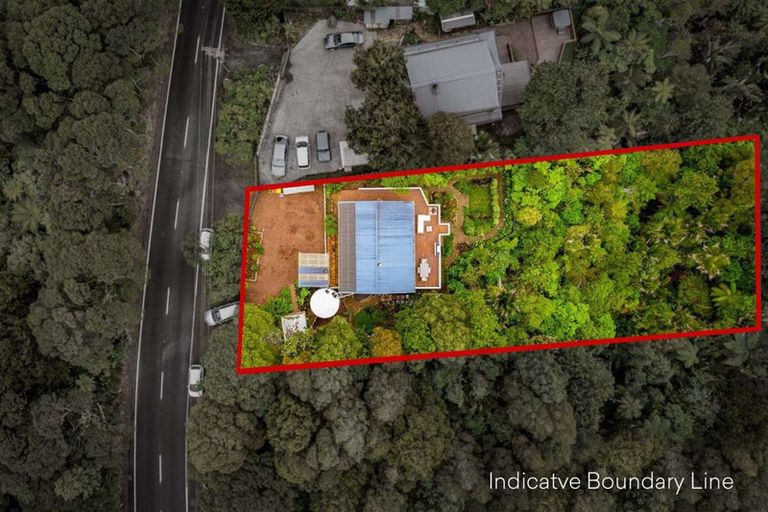 Photo of property in 705 Scenic Drive, Henderson Valley, Auckland, 0612