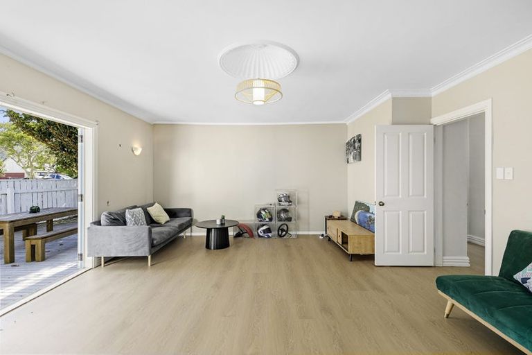 Photo of property in 16 Epuni Street, Hutt Central, Lower Hutt, 5011