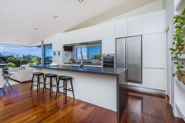 Photo of property in 63 Beach Road, Castor Bay, Auckland, 0620