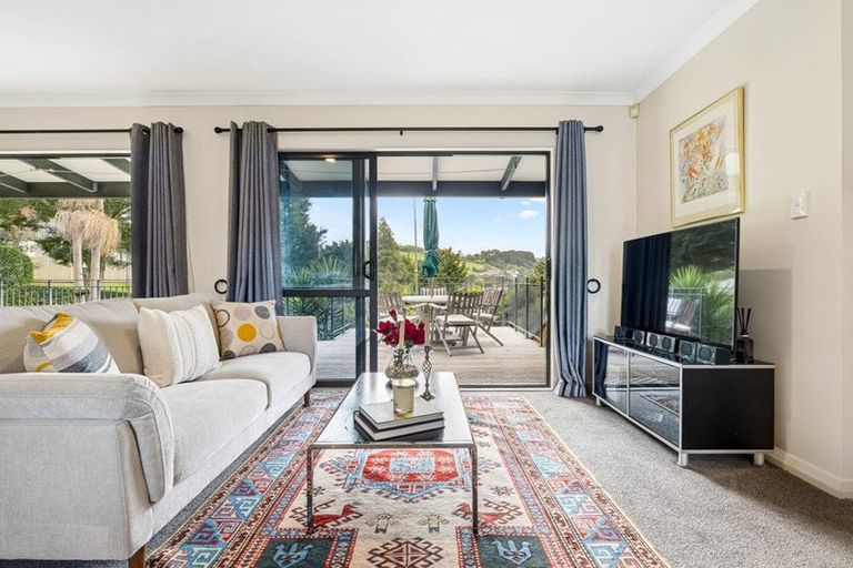 Photo of property in 57 Ridgeway Road, Pukekohe, 2120