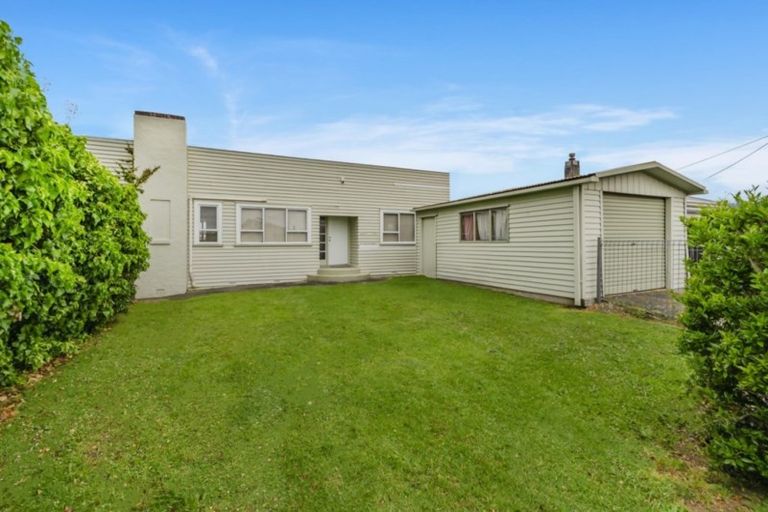 Photo of property in 1/10 Don Street, Papakura, 2110