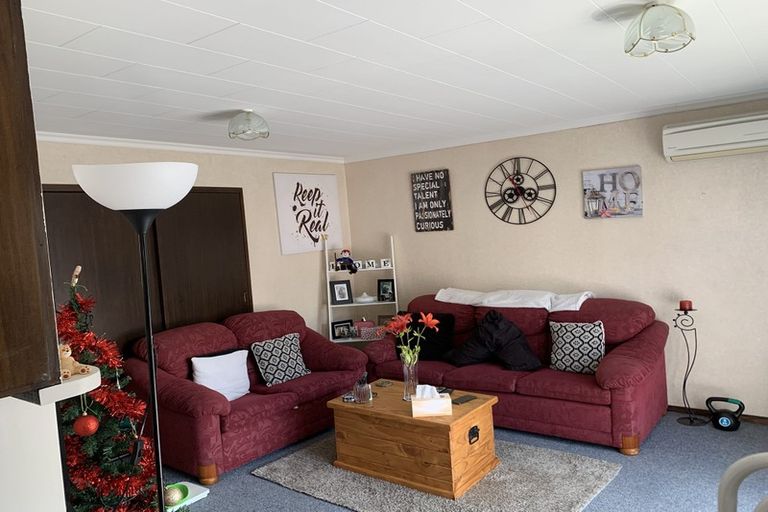 Photo of property in 2a Runciman Street, Green Island, Dunedin, 9018