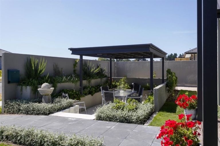 Photo of property in 8 Puna Rise, Wharewaka, Taupo, 3330