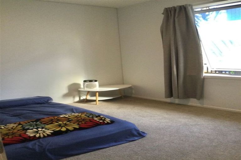 Photo of property in 36 Ceramic Lane, New Lynn, Auckland, 0600