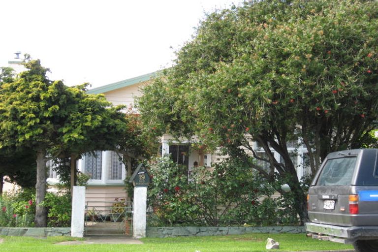 Photo of property in 19 Motueka Street, Nelson South, Nelson, 7010